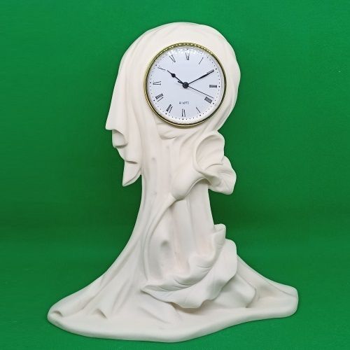 Reloj de marmolina 30x27x7cm Ref.5821
